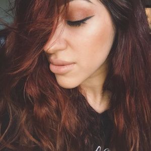 Meet your Posher, Alexia